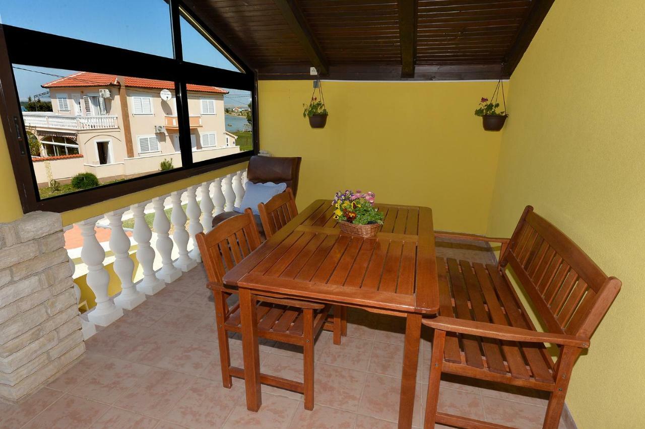 Apartment House Simoni With Pool, Zadar County Privlaka  Kültér fotó